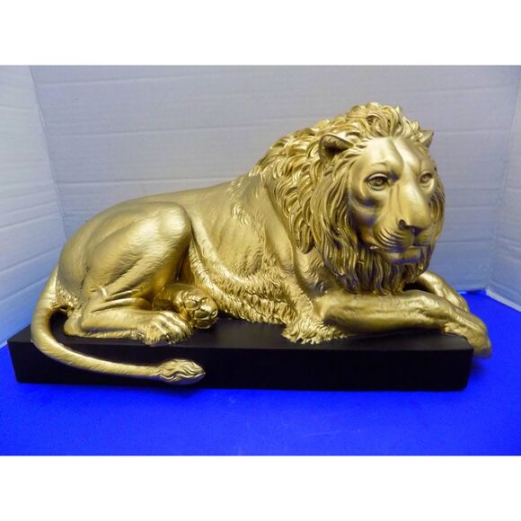 NEW Majestic Lion King Statue Figurine Wild Animal Gold Cat Leo - Picture 7 of 10